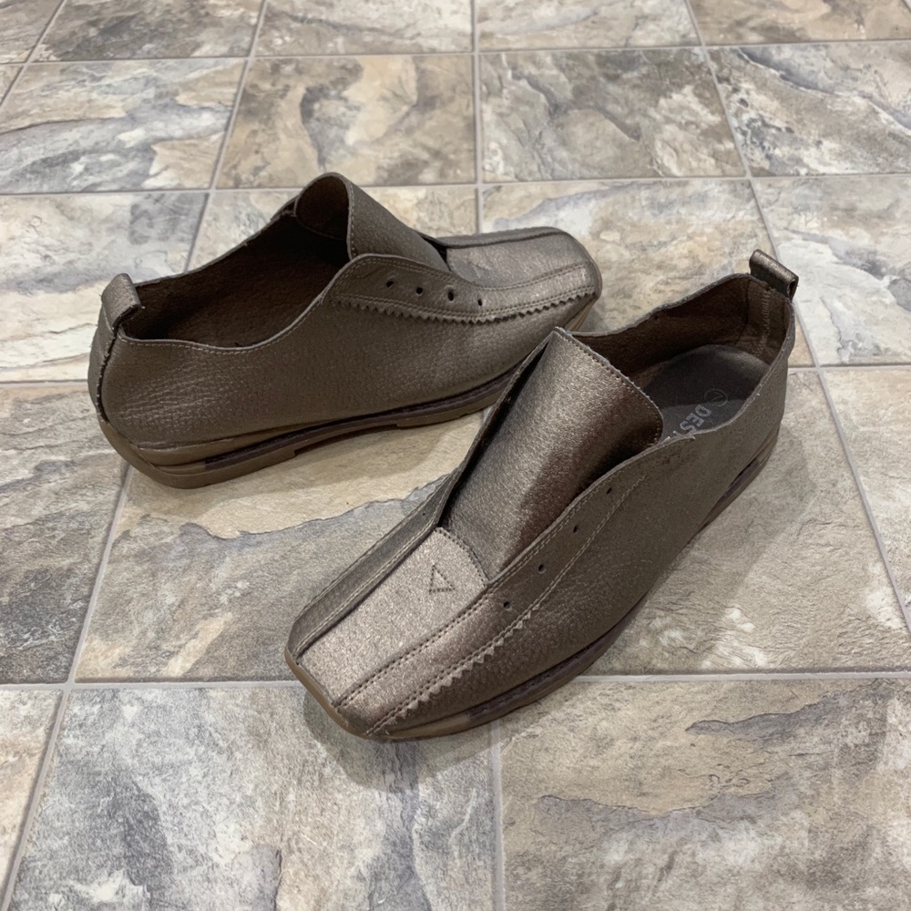 VINTAGE DESTINY Fashion Sneakers